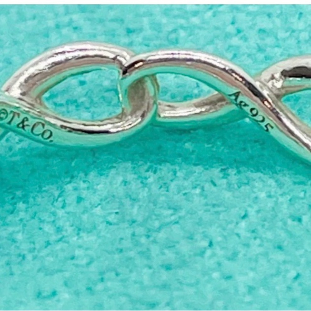 Authentic Tiffany & Co Infinity Ring Size 7.5 - Picture 3 of 4